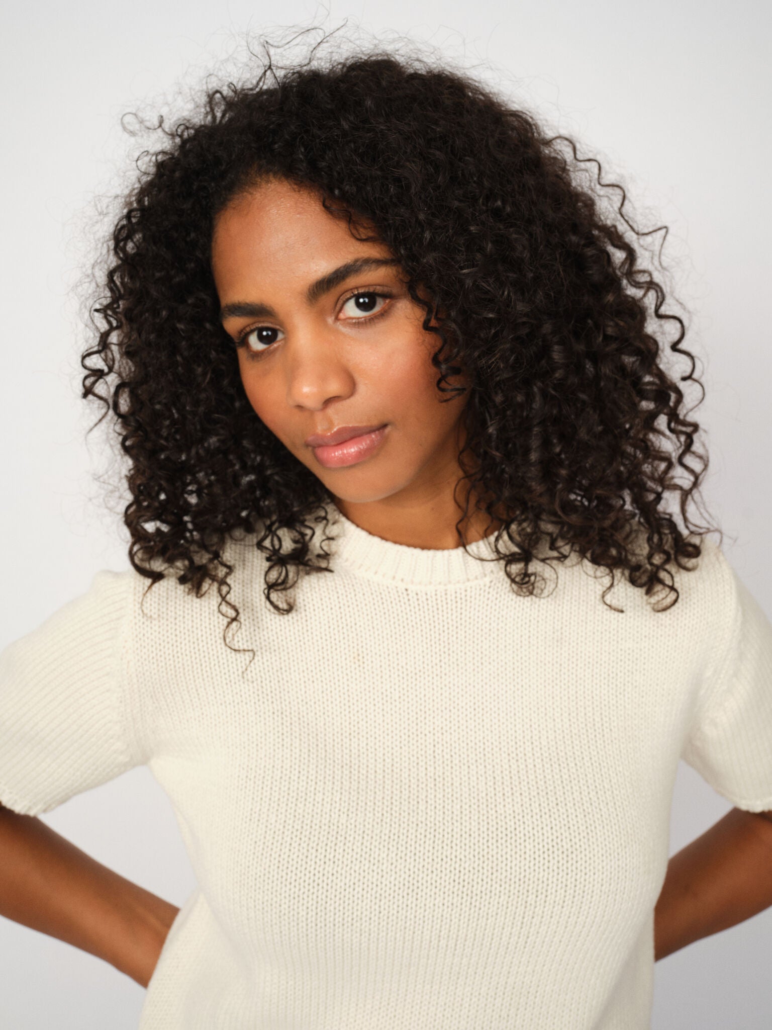 Modelshot / Ecru / Detail